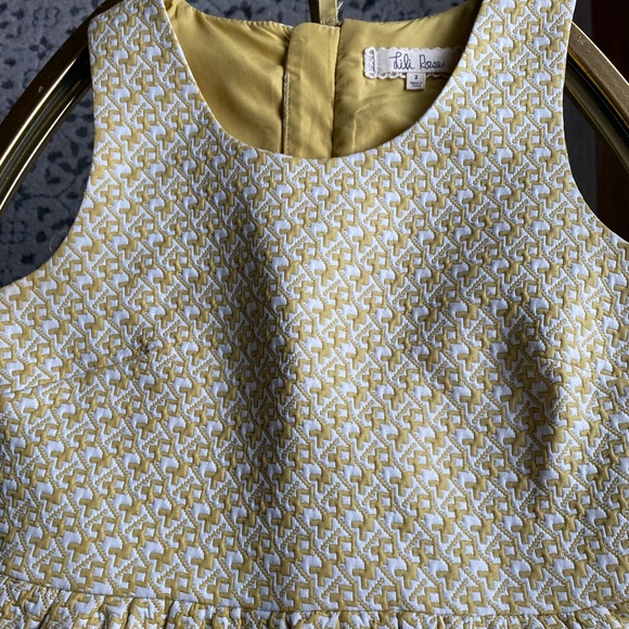 Spring Peplum Textured Yellow Dress with Zipper on Back - Picture 4 of 4